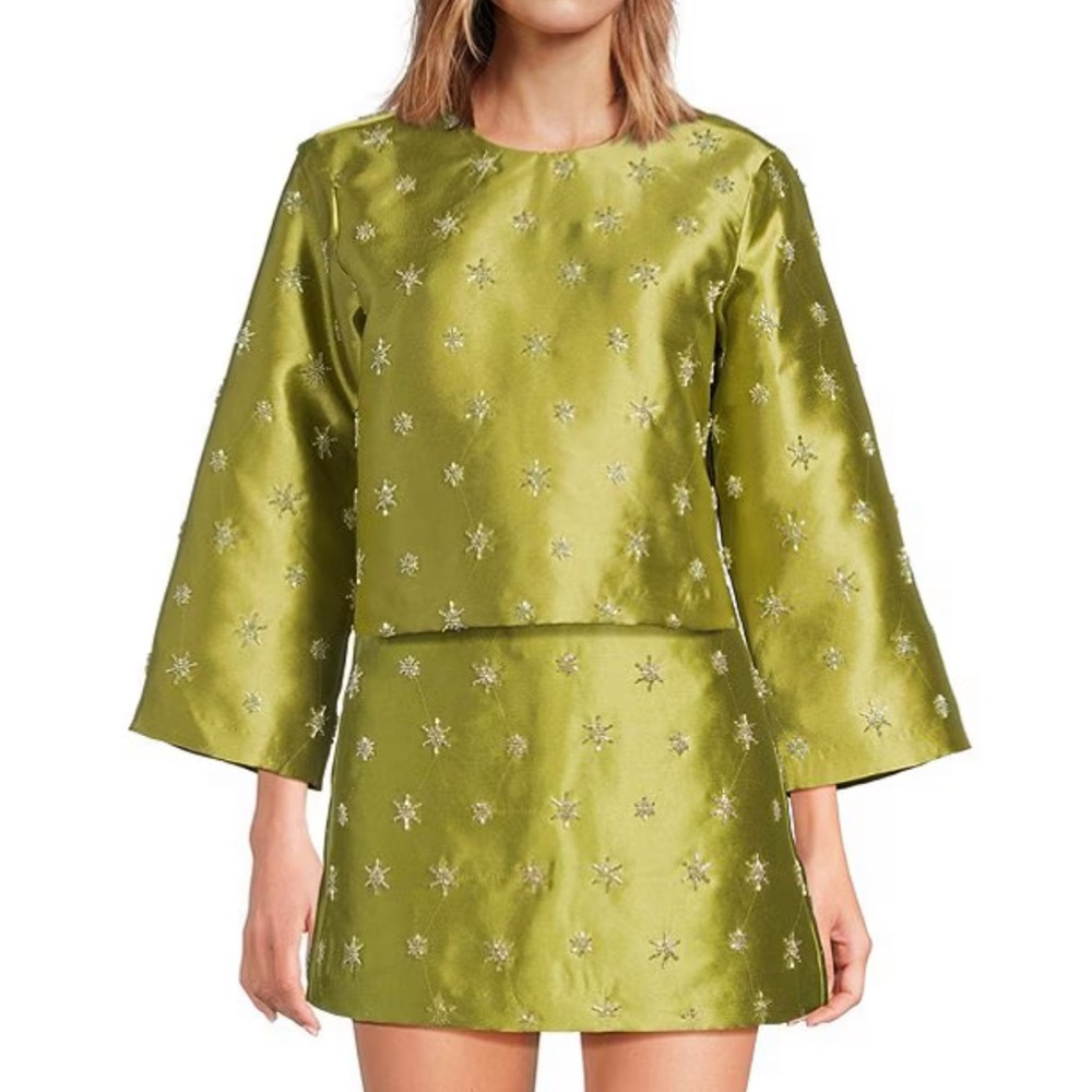 Chelsea & Violet Dillards Embroidered Set